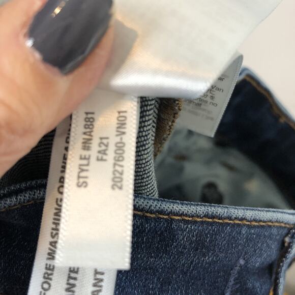 Madewell Women's Curvy High-Rise Skinny Jeans in Lanette Wash Size 25 - Picture 10 of 10